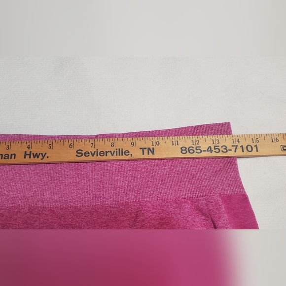 PINK Victoria's Secret Ombre Pink Seamless Leggings. Sz L - Picture 3 of 7
